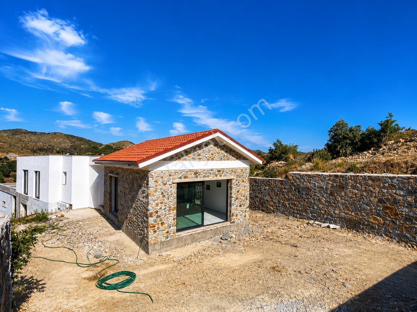 Bodrum'da Satılık Müstakil Ev Tek Katlı Büyük Bahçeli Yeni Villa - Görsel 20