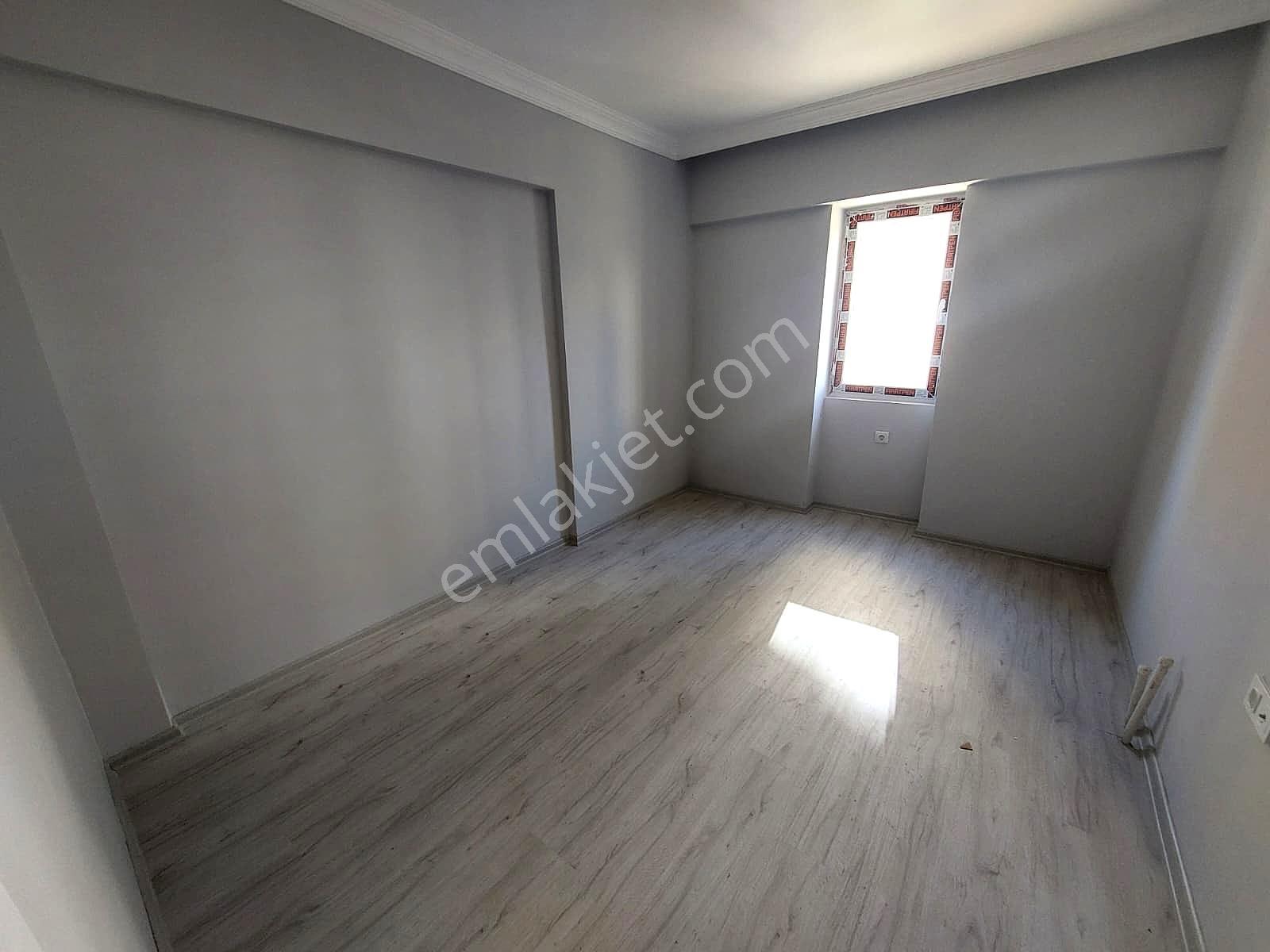 Kuşadası Değirmendere'de Avm Yakını 2+1 Kiralık Daire - Görsel 17