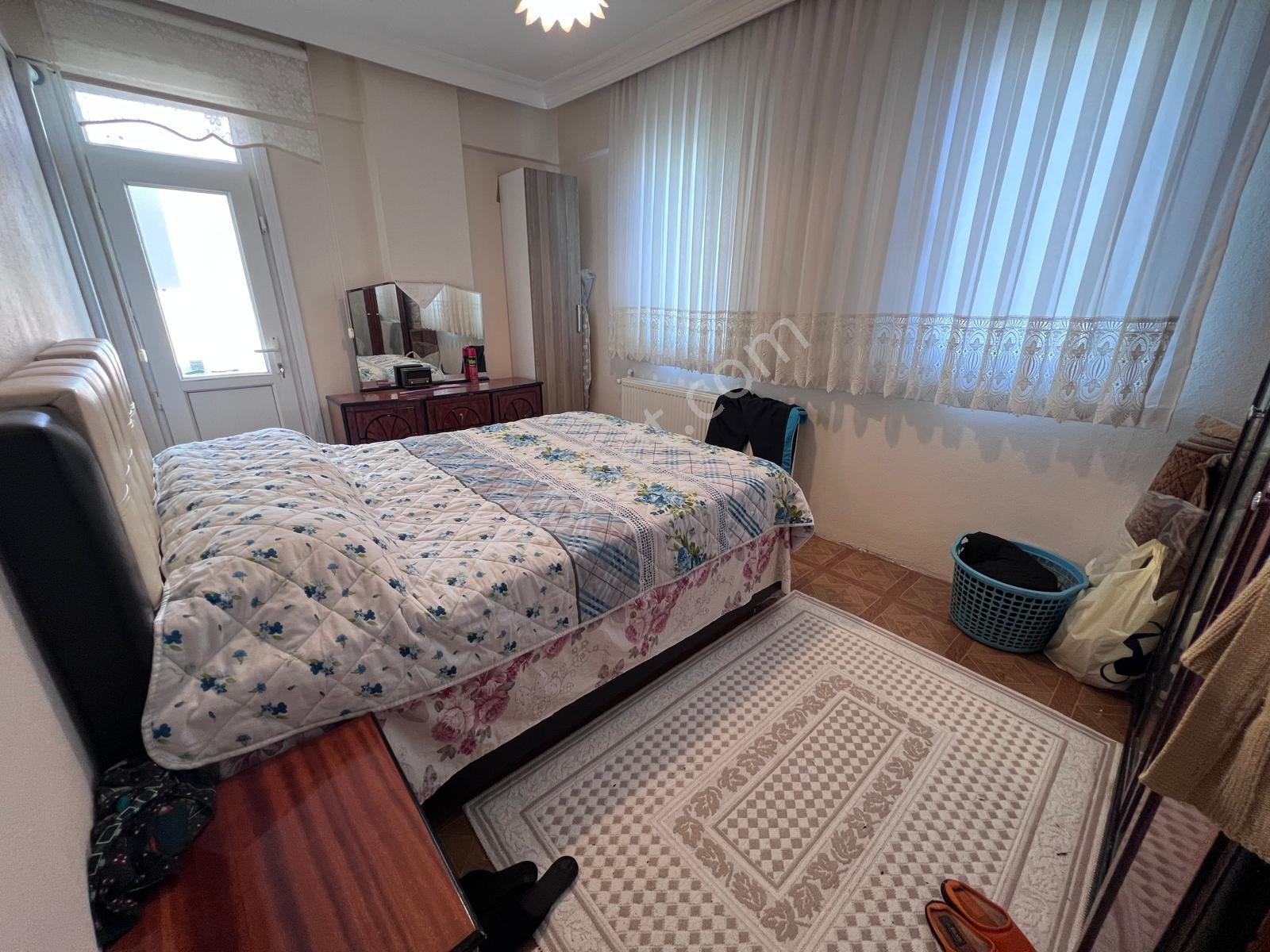 Tekirdağ Yeniçiftlikte Site İçi 3+1 Krediye Uygun Kombili Eşyalı - Görsel 9