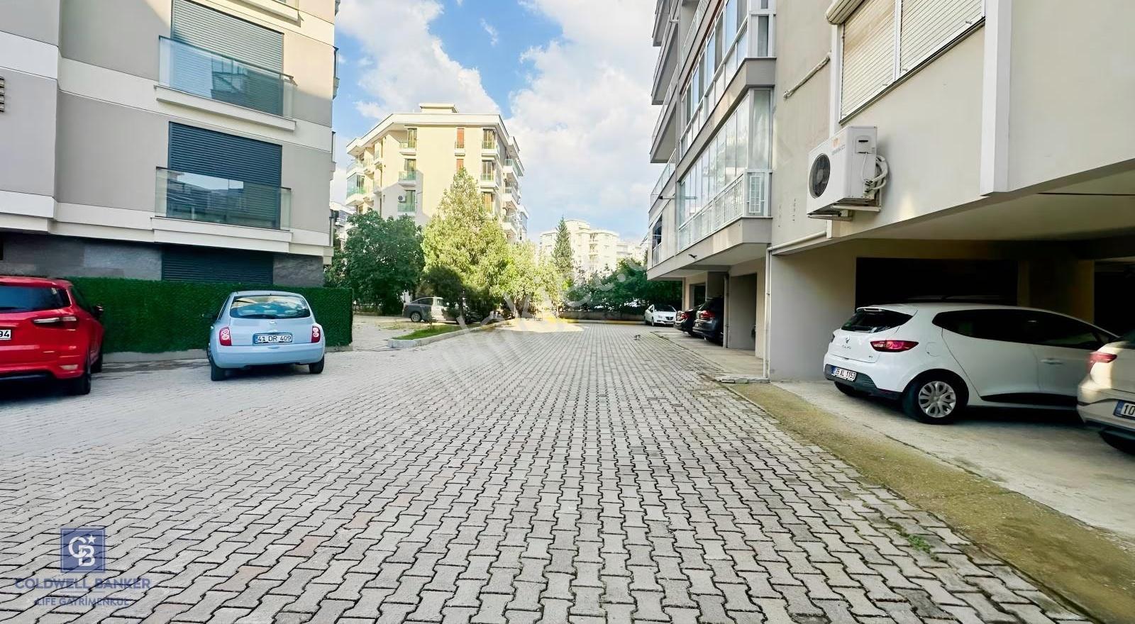 Yalı Mahallesi Full Tadilatlı Ve Geniş Satılık 3+1 Daire - Görsel 11