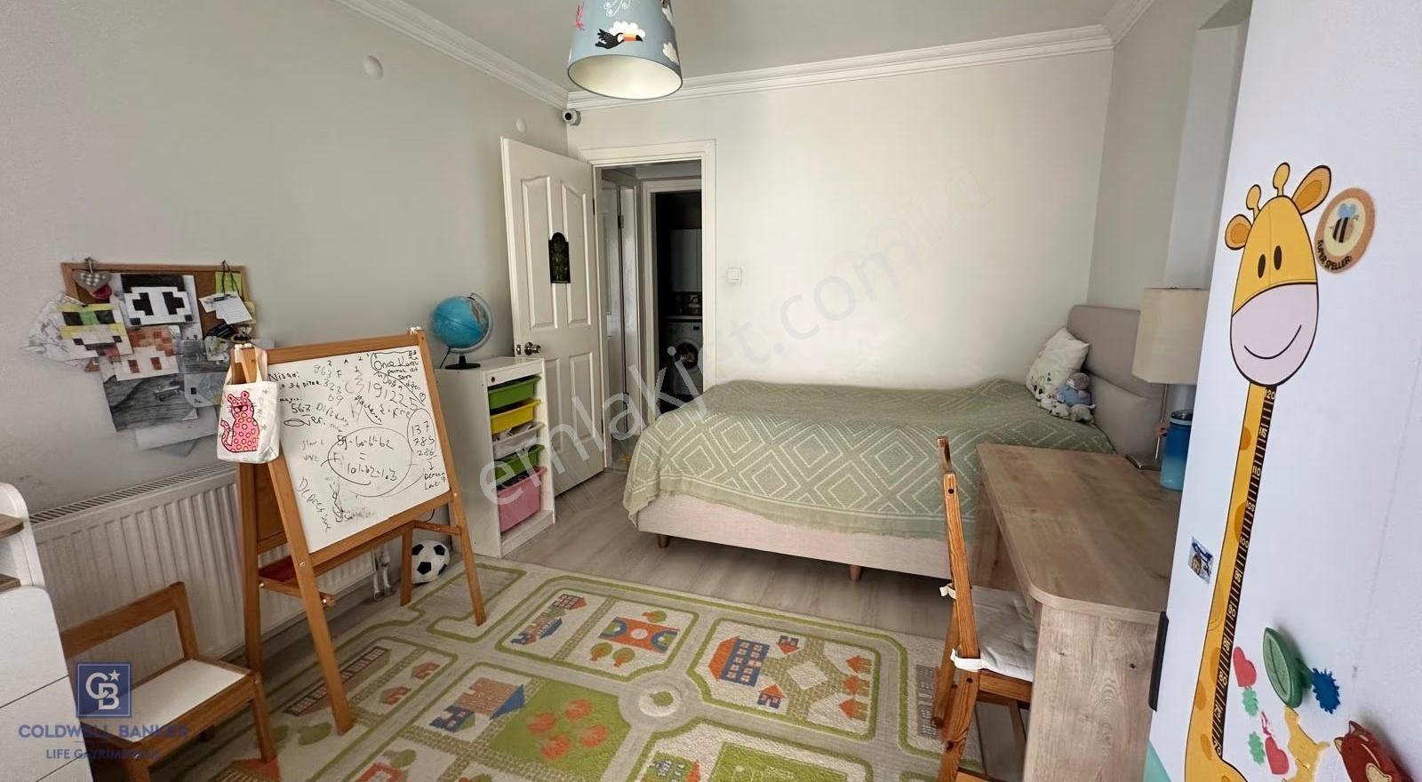 Yalı Mahallesi Full Tadilatlı Ve Geniş Satılık 3+1 Daire - Görsel 8