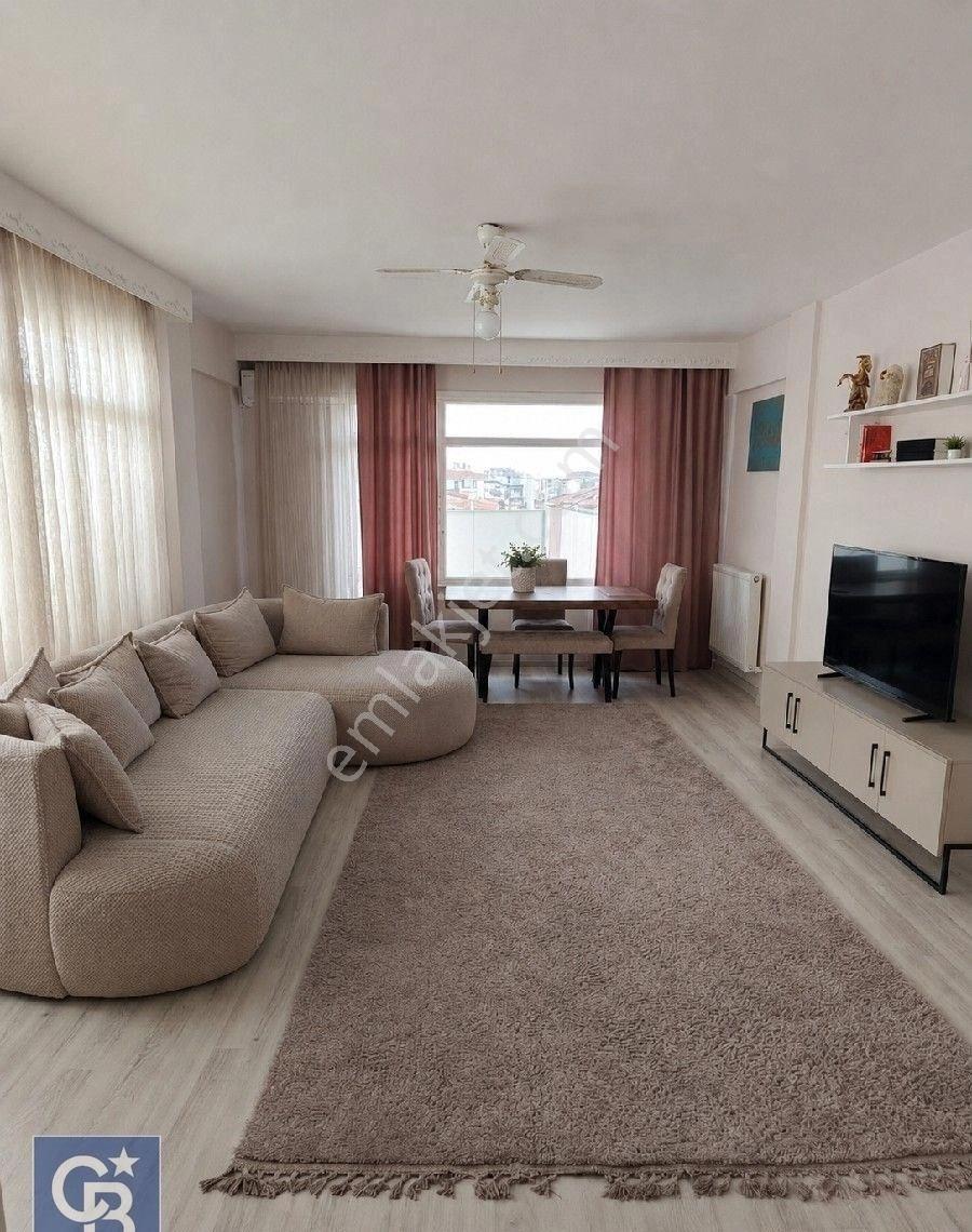 Ortaköy Merkezde Geniş, Aydınlık Ve En Üst Kat 3+1 Satılık Daire