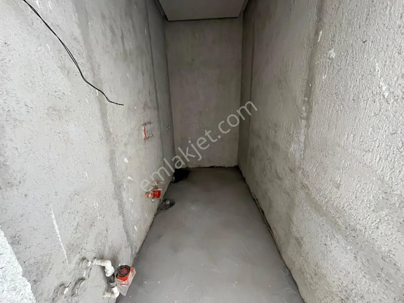 Urla Kuşçular Müstakil Havuzlu Bahçeli Tek Katlı Satılık Villa - Görsel 32
