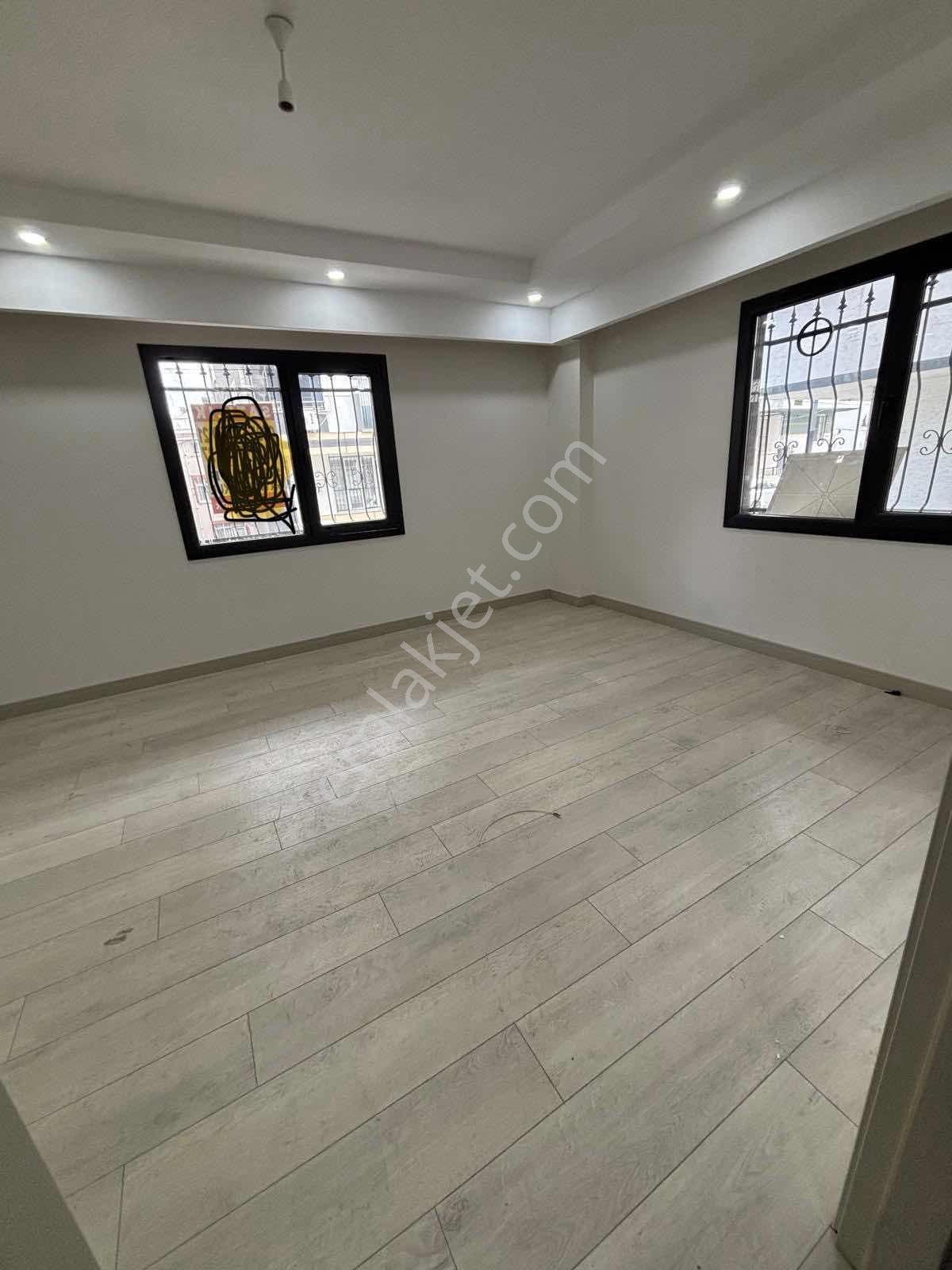 Millet Bahçesi Konumlu 2+1 Lüks Giriş - Görsel 2