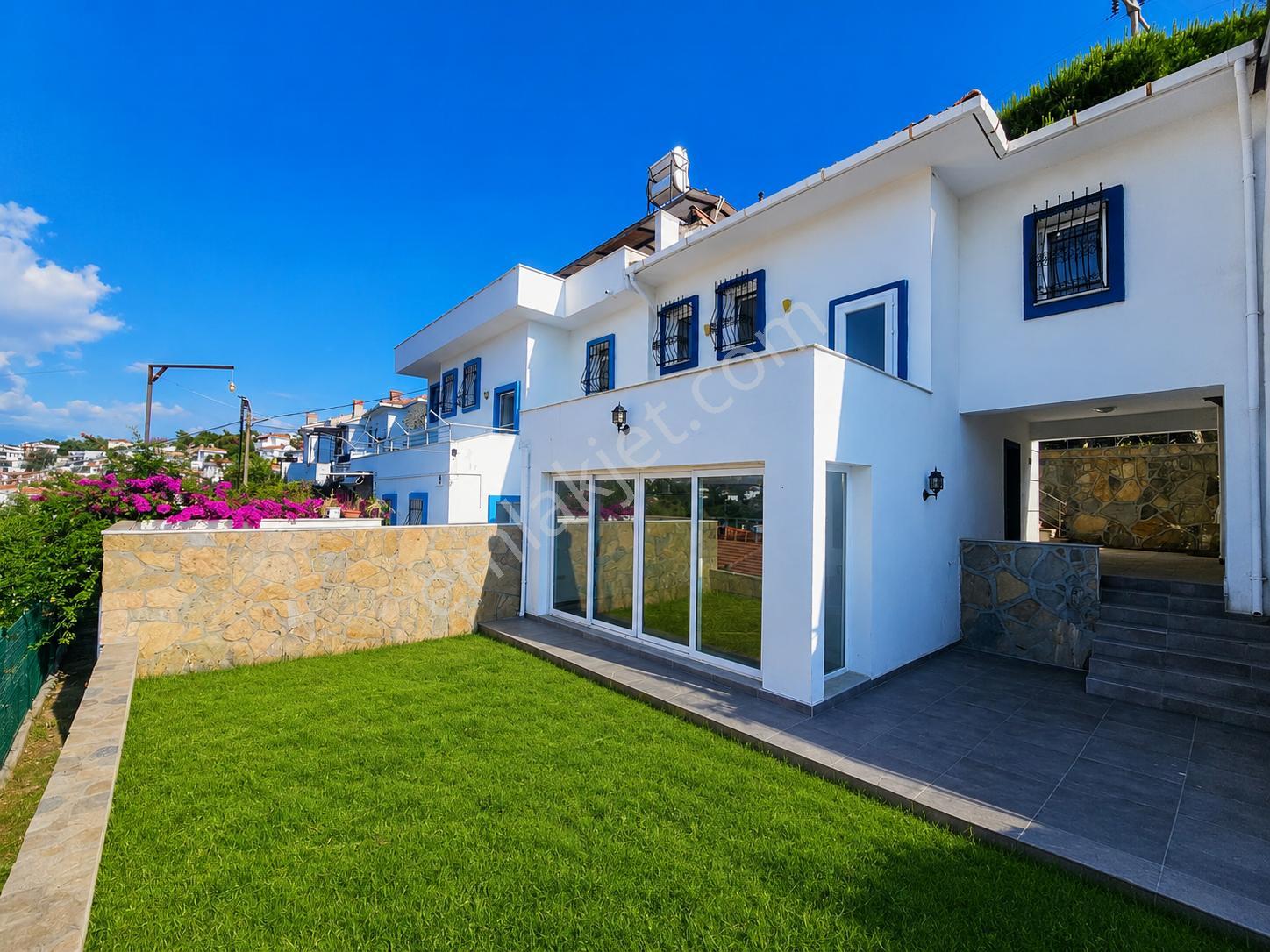 Muğla Bodrum Güllük Deniz Manzaralı Satılık Müstakil Villa - Görsel 14