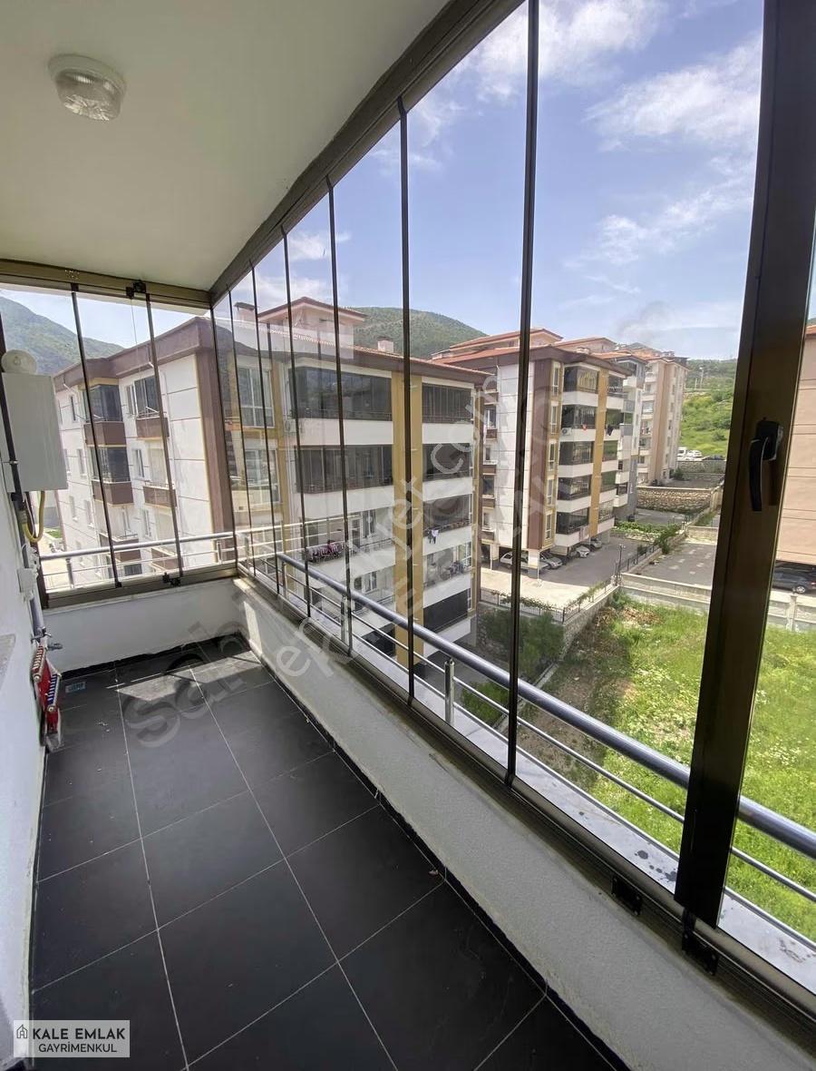 Kale Emlak'tan Şeyhcui Mah. Kiralık 2+1 Daire - Görsel 2