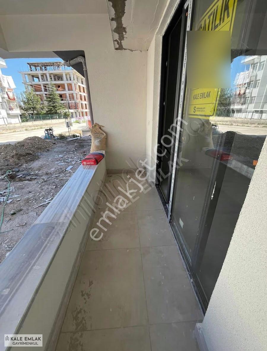 Kale Emlak'tan Suluova'da Satılık Sıfır 3+1 Daire - Görsel 24