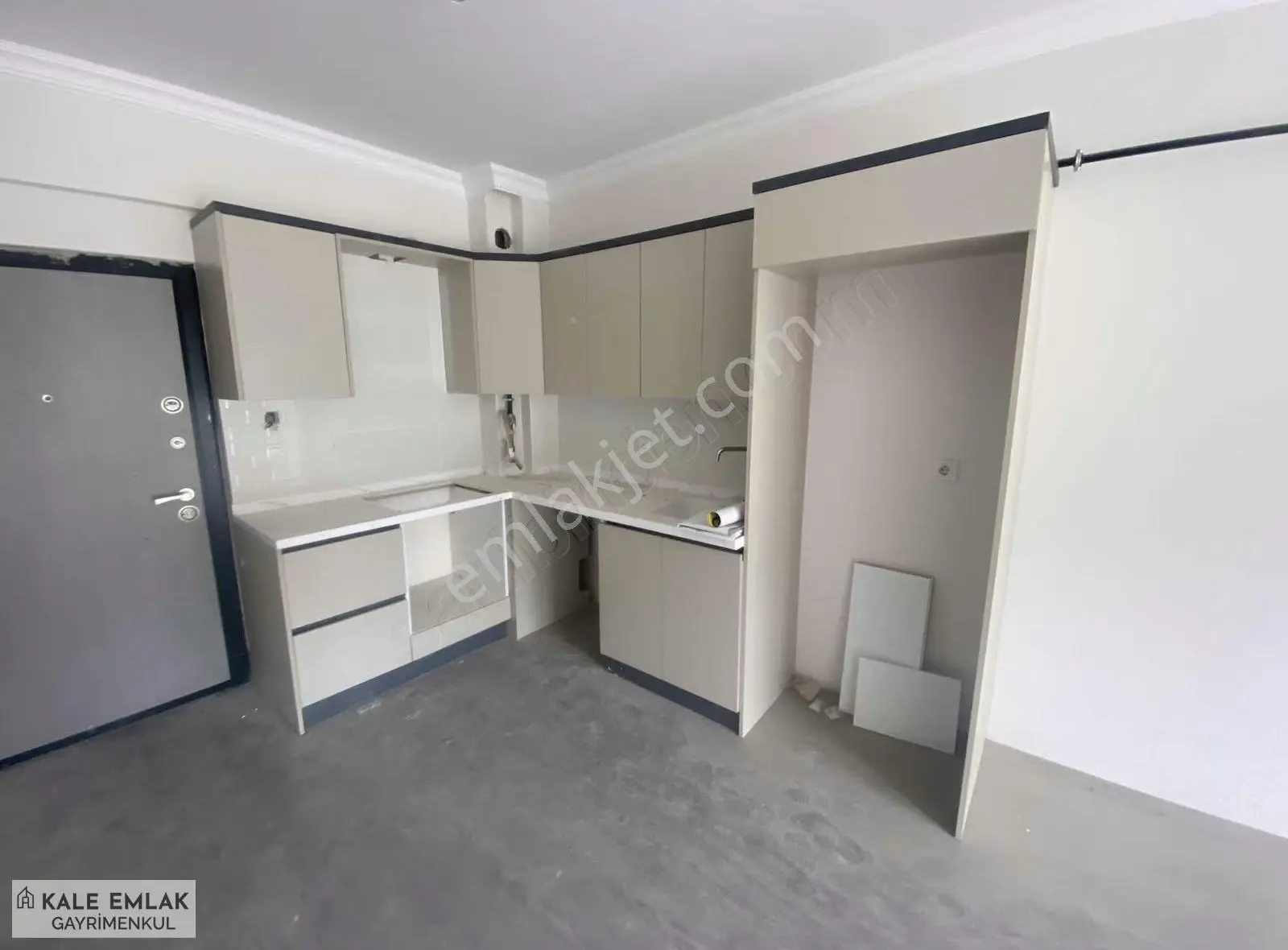 Kale Emlak'tan Şeyhcui Mh.kiralık Sıfır 1+1 Daire - Görsel 4