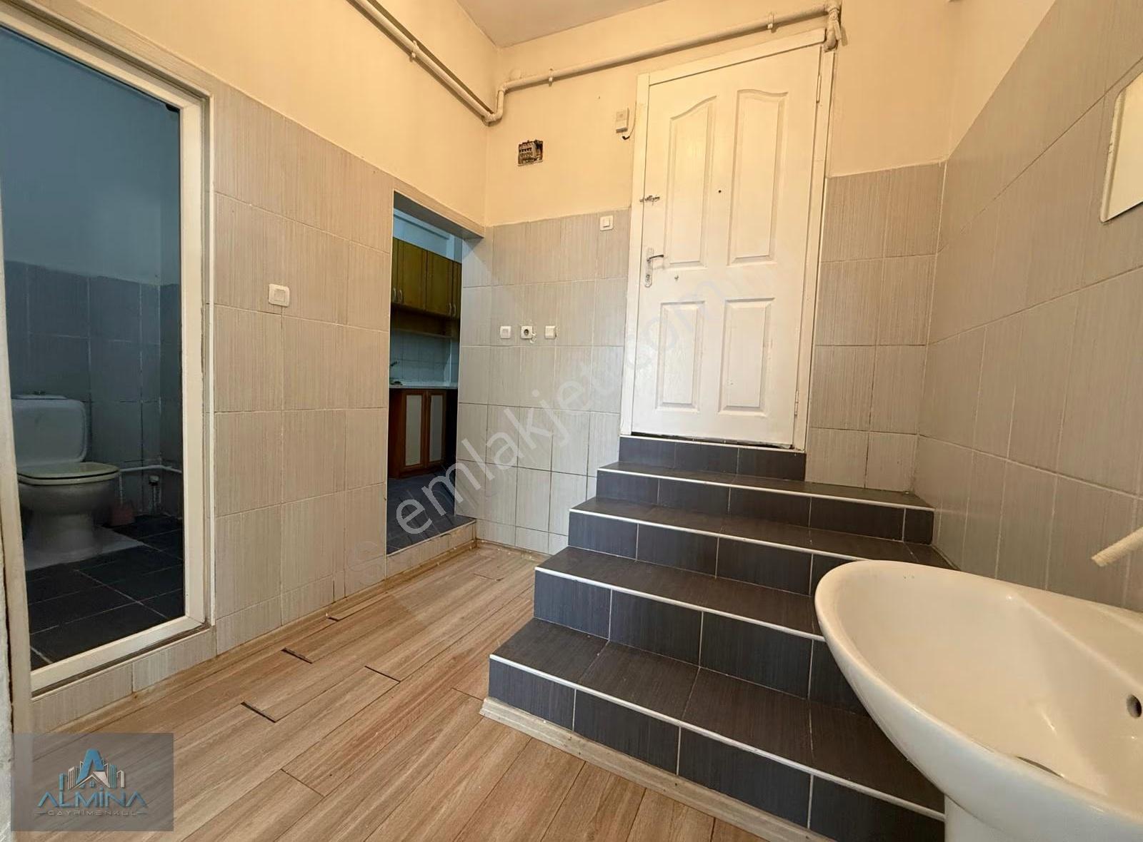 Almina'dan Emekte Metroya 5 Dk Mesafede 2+1 Aile Tipi Kiralık - Görsel 24