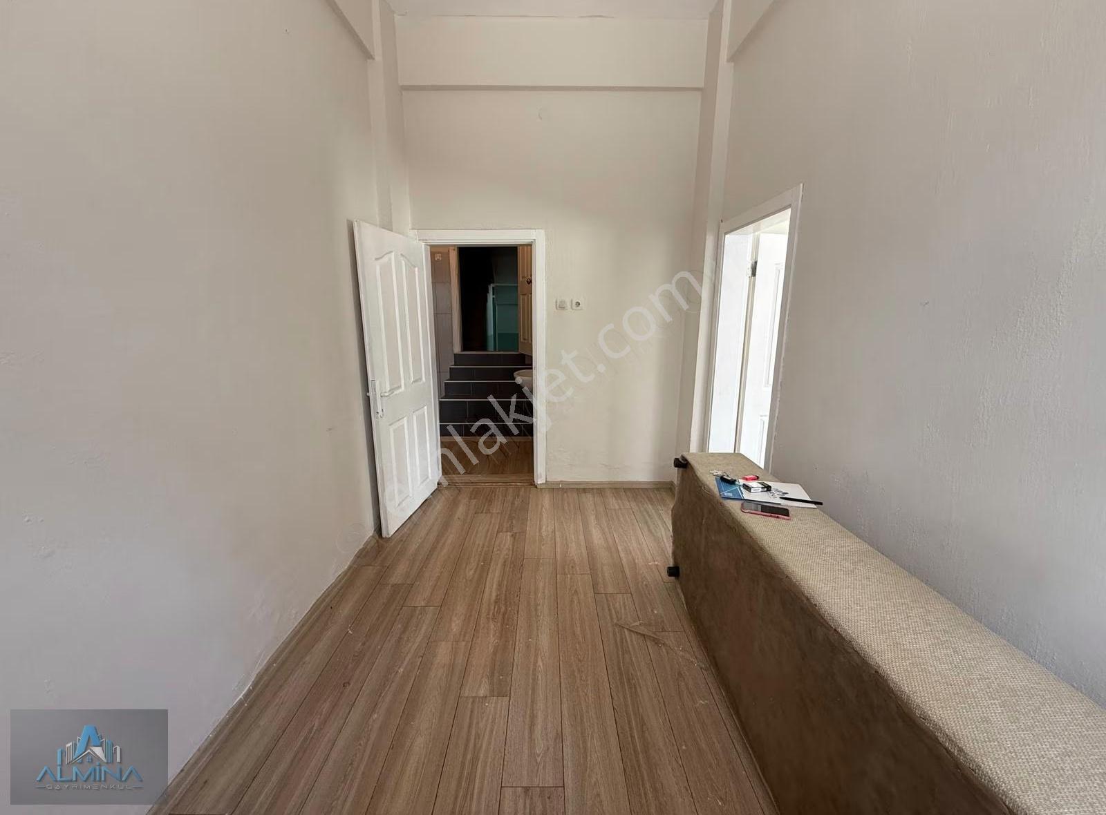 Almina'dan Emekte Metroya 5 Dk Mesafede 2+1 Aile Tipi Kiralık - Görsel 13
