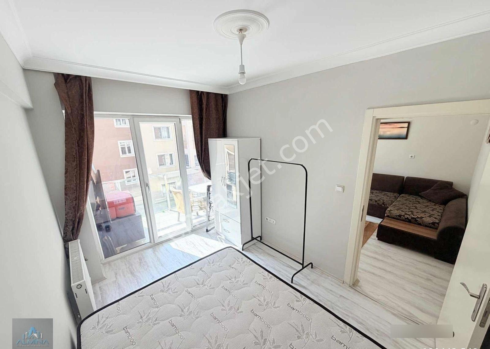 Almina'dan Siteler Bölgesinde Geniş 1+1 Kiralık Daire - Görsel 19