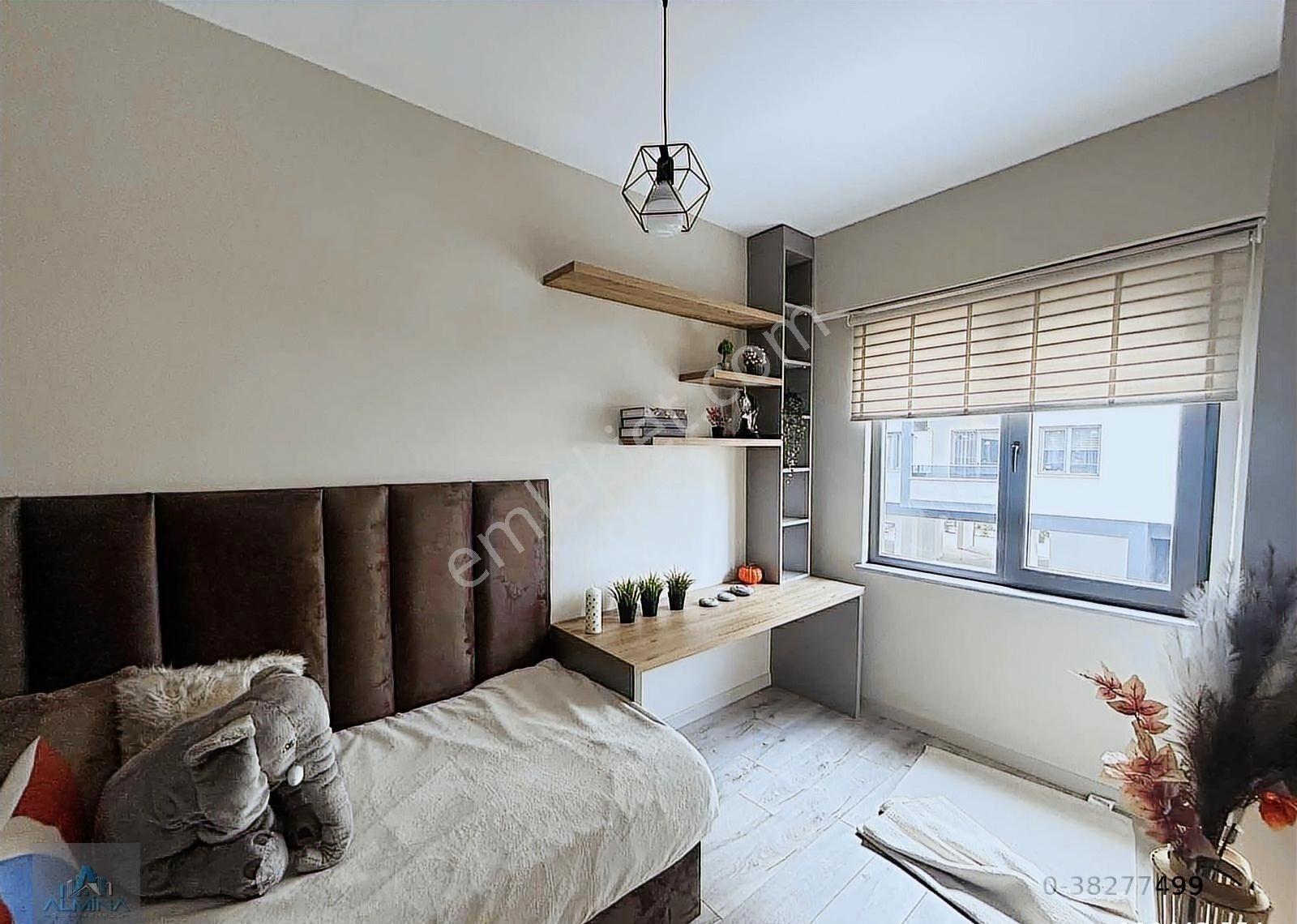 Alminadan Sıfır Site İçi 2+1 Özel Tasarım Kiralık Daire - Görsel 3