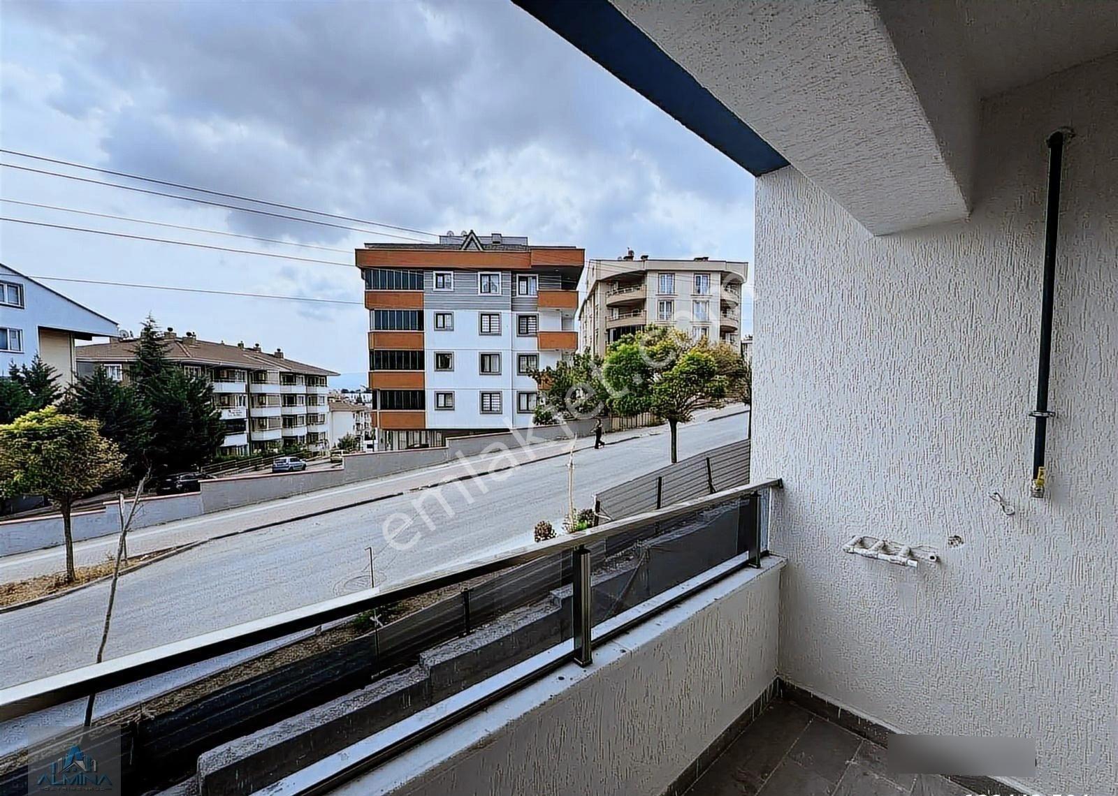 Almina'dan Merkezi Konumda 2+1 Lüks Kiralık Daire - Görsel 12