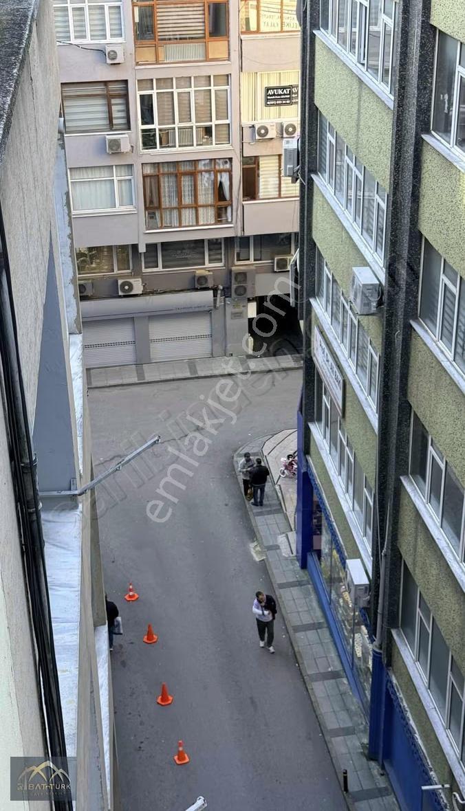 Trabzon Ortahisar Gazıpaşa Yokuşunda Kiralık 3+1 Daire - Görsel 12