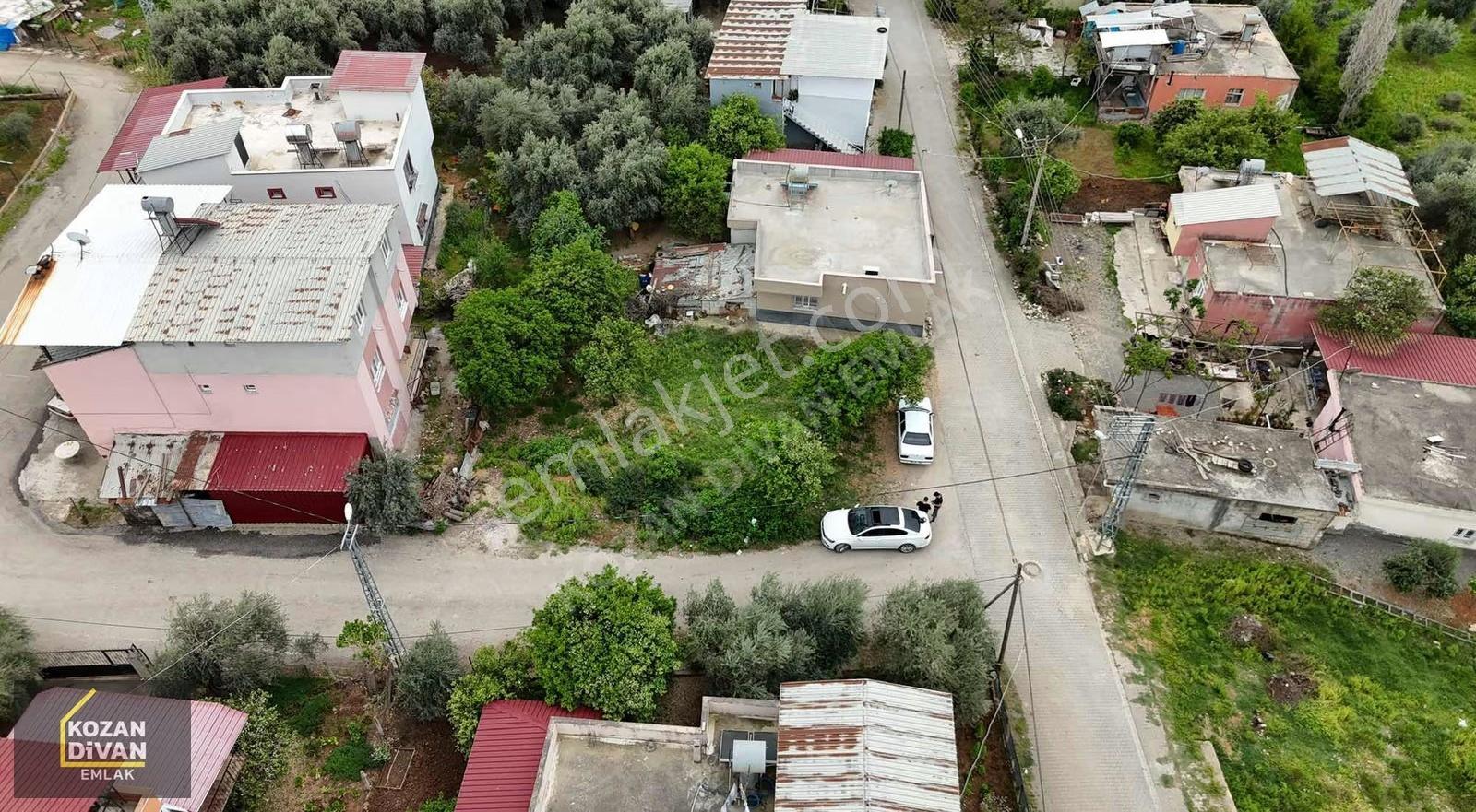 Kozan Divan Emlak'tan Çanaklı'da Köşe 345 M2 Arsa - Görsel 8
