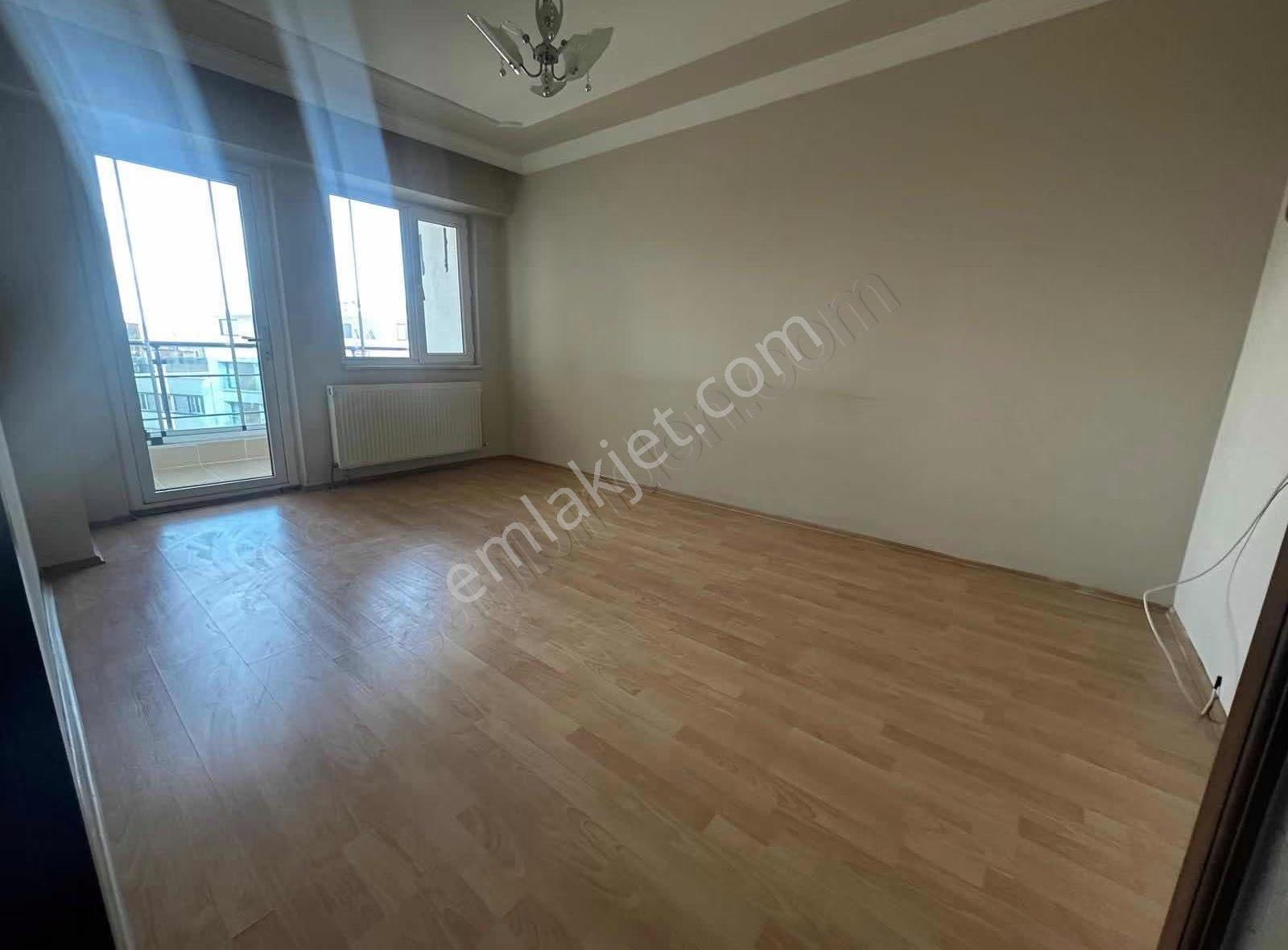 Çarşı Merkez 2+1 Asansörlü Arakat Otoparklı Daire - Görsel 13