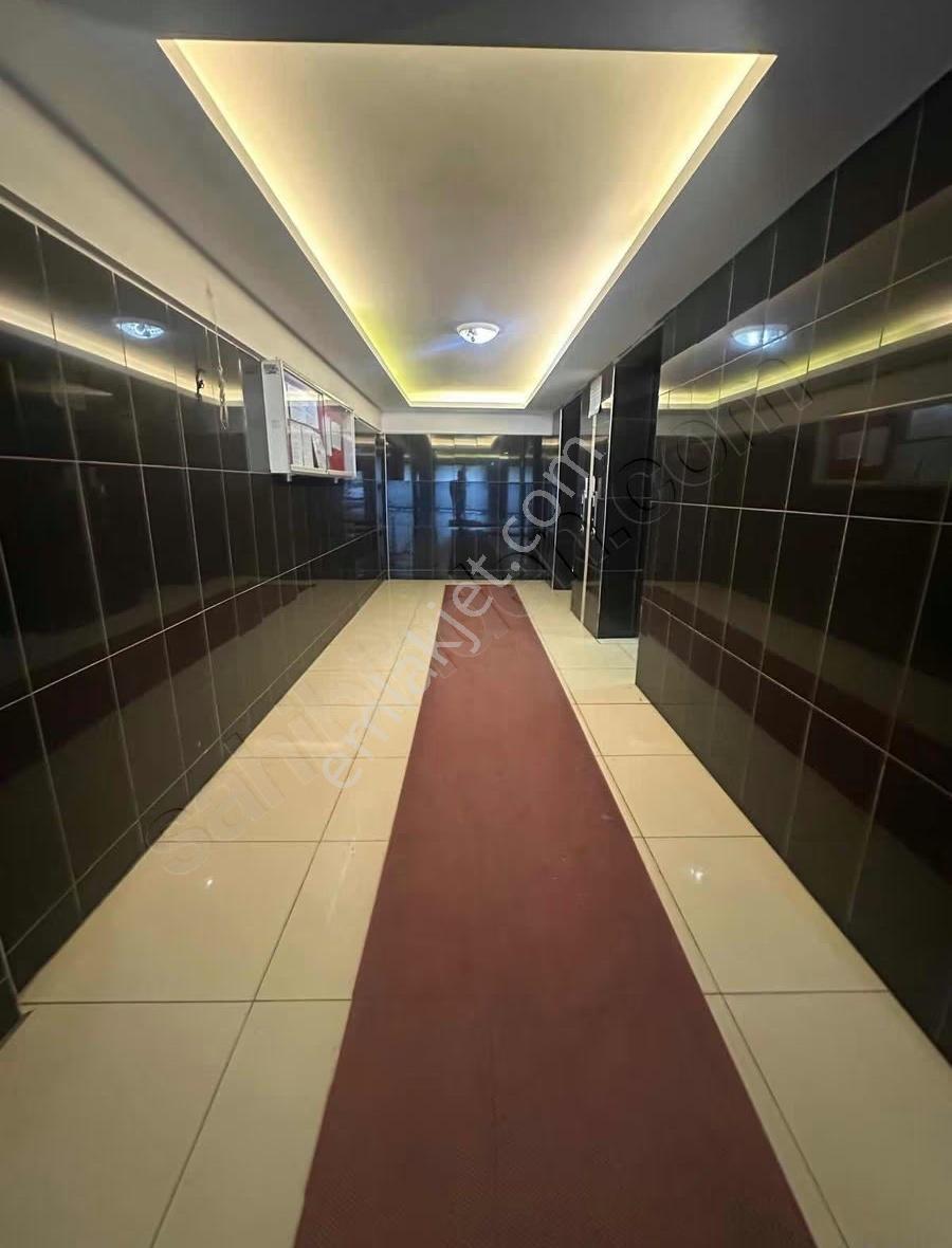 Çarşı Merkez 2+1 Asansörlü Arakat Otoparklı Daire - Görsel 19