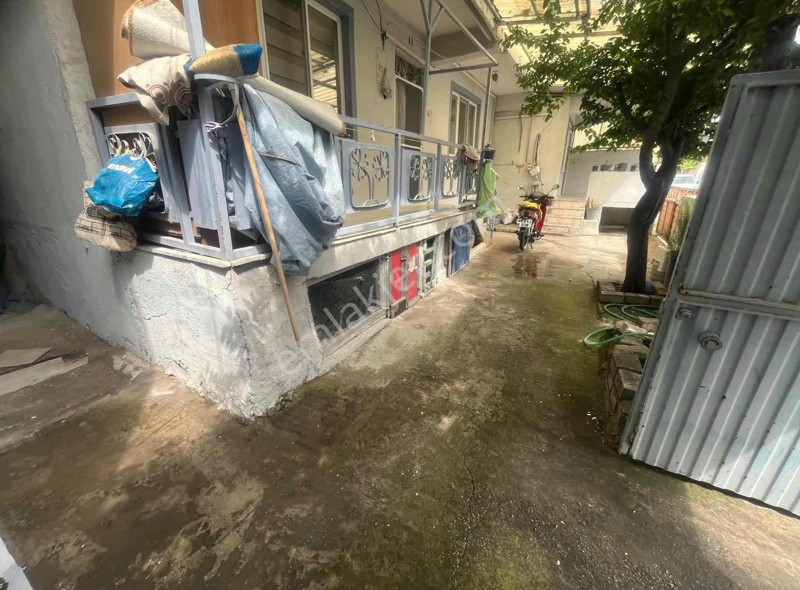 İstasyon Mevki 170m2 Arsa İçinde Mustakil Ev - Görsel 18