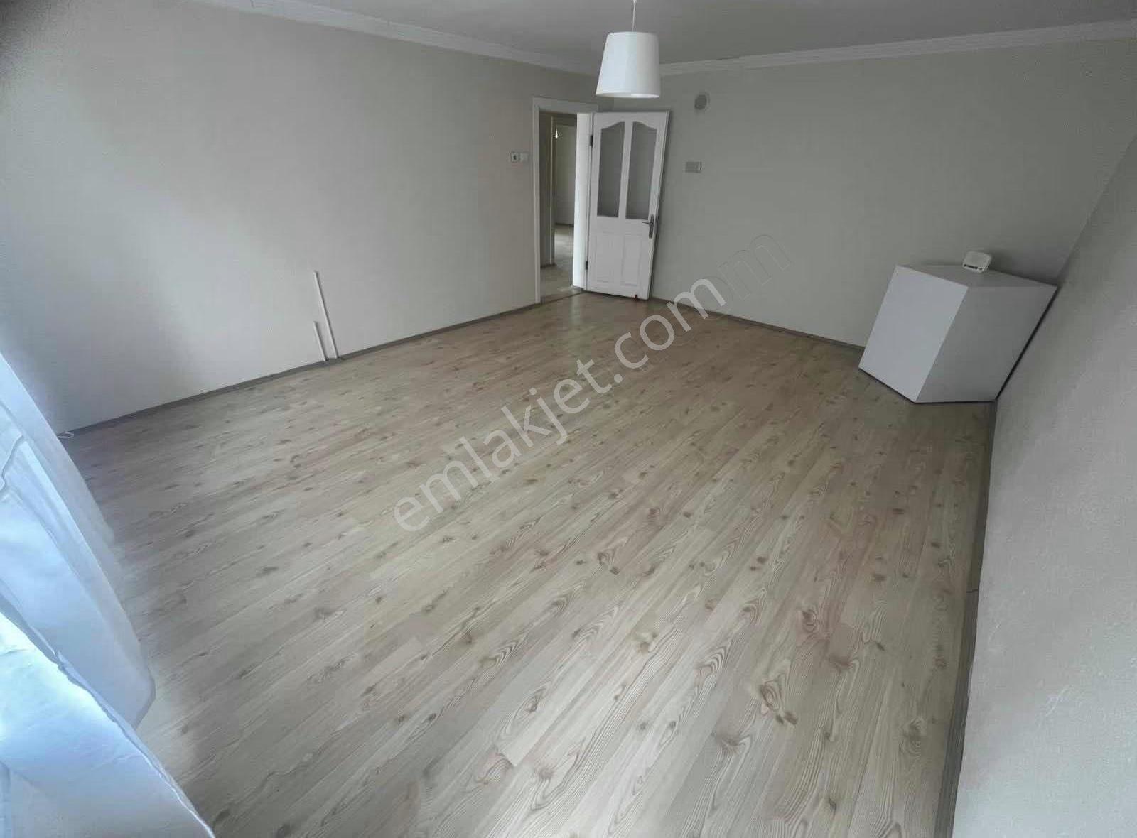 İstasyon Mevki 170m2 Arsa İçinde Mustakil Ev - Görsel 26