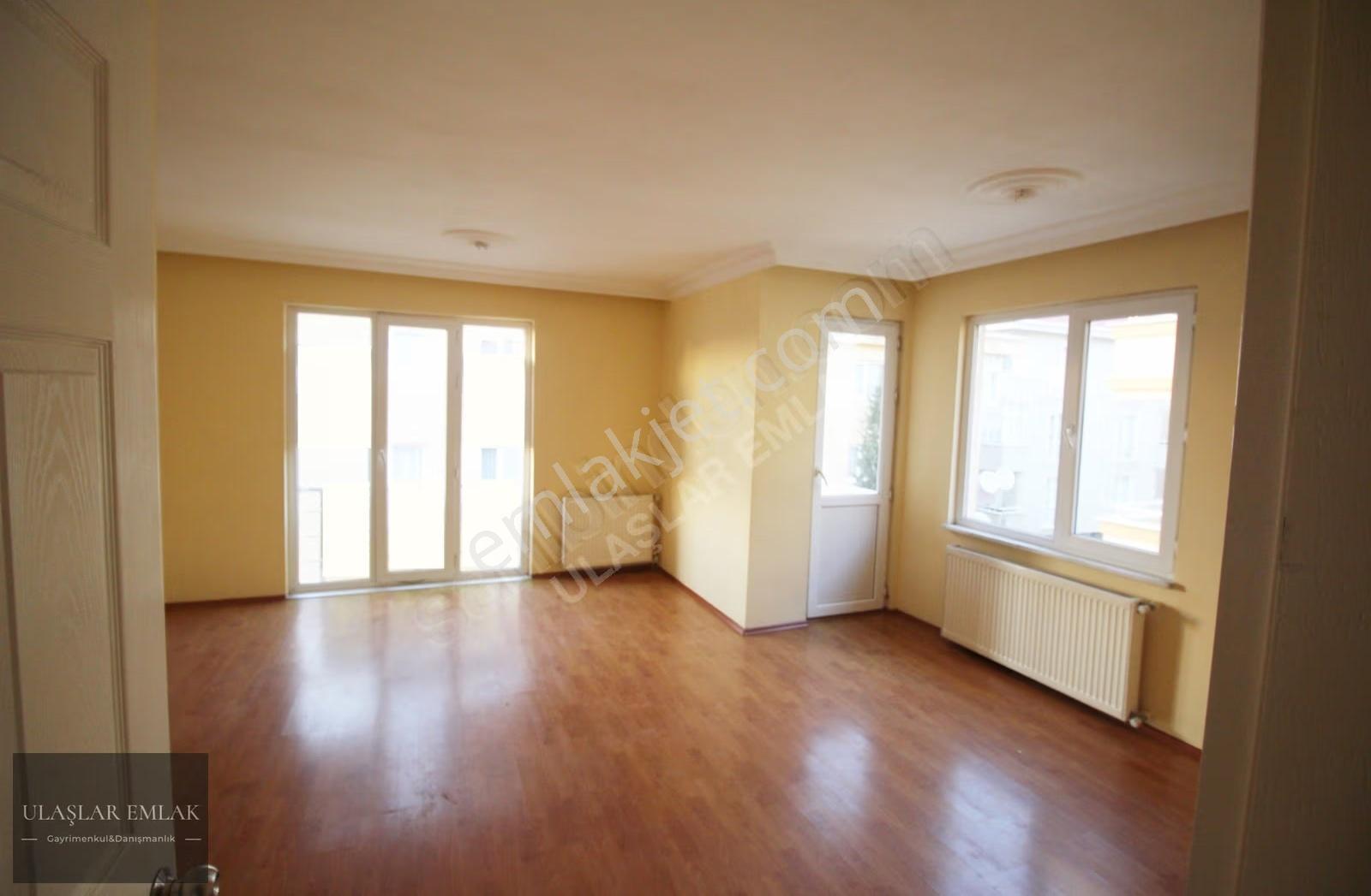 Ümraniye Site Mah 2+1 85 M2 Satılık Daire