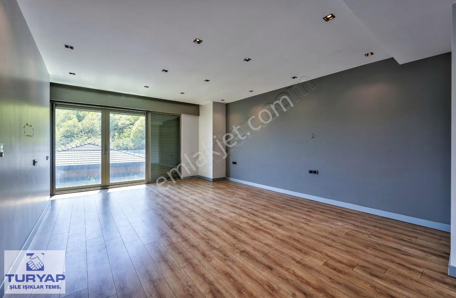 Şile Ahmetli'de 600m² Arsada Havuzlu Lüks Tripleks 5+1 Villa - Görsel 33