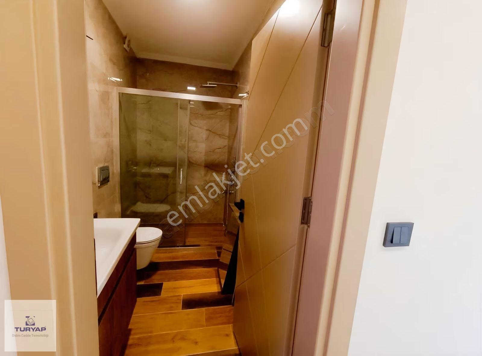 Akbükte 500 M² | Deniz Manzaralı | 4+1 Müstakil Villa - Görsel 3