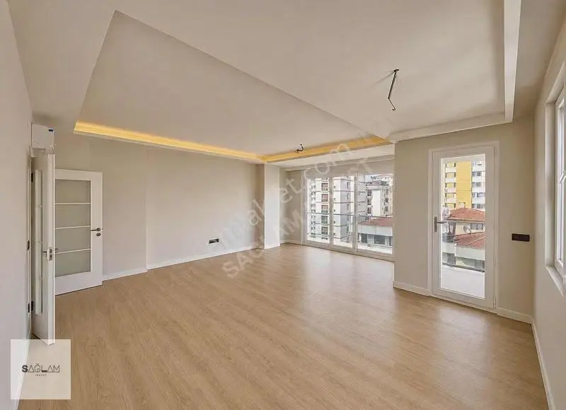 Feneryolun'da 3+1 115 M² Sıfır Daire
