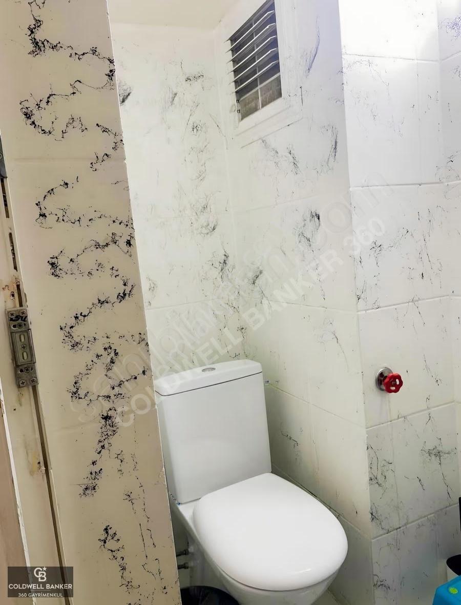 Karşıyaka Bahçelievlerde 120 M² Batarkatlı Satılık Dükkan - Görsel 19