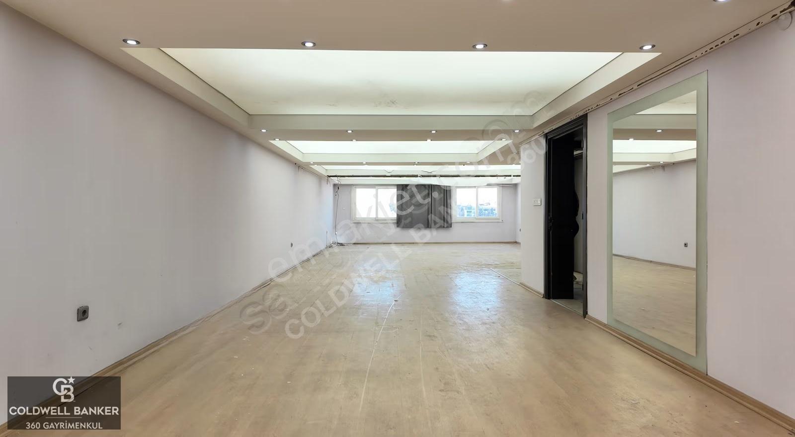 Yeşillik Caddesinde Kurumsal Firmalara 700 M² Prestijli Bina - Görsel 23