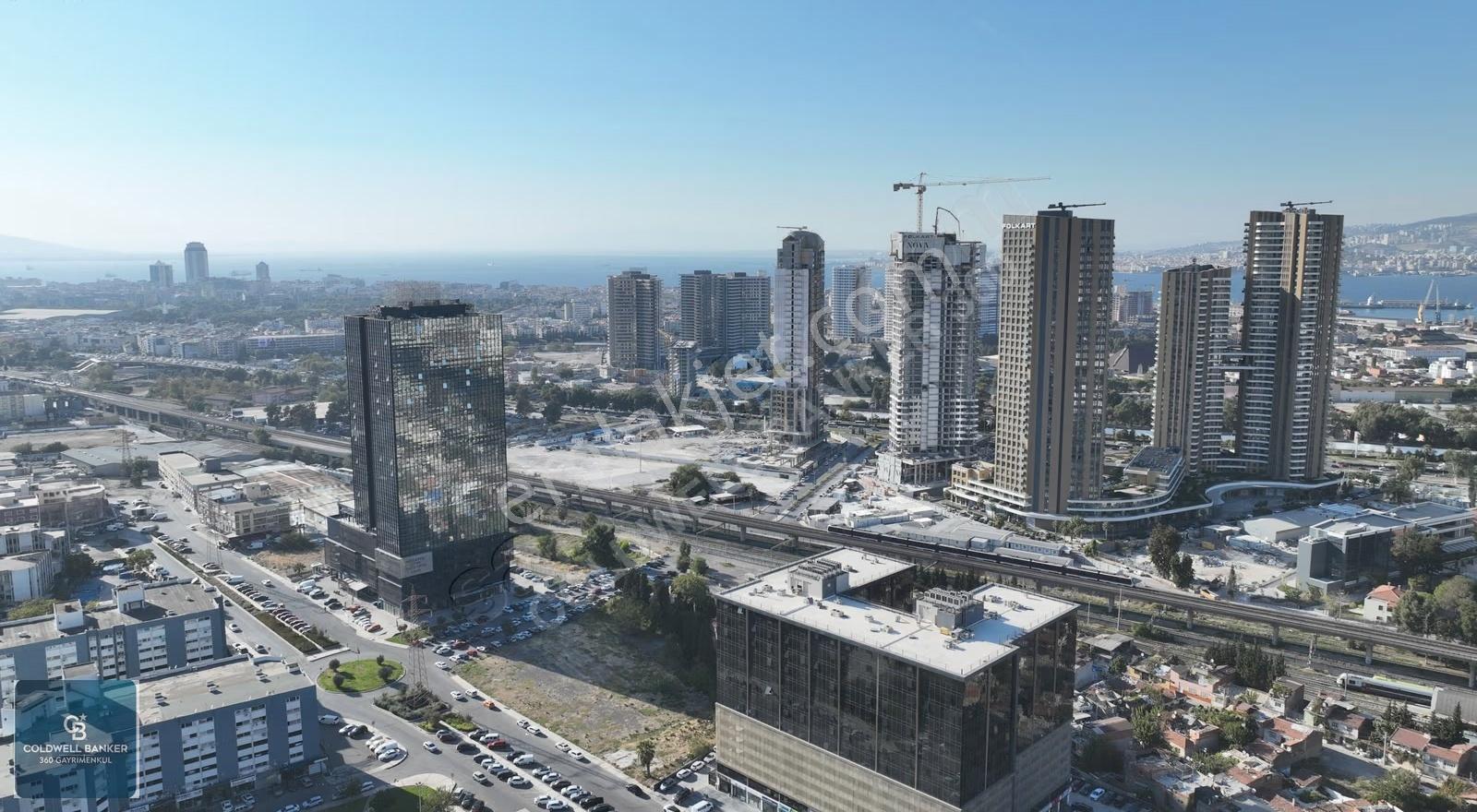 Megapol Çarşı Kule'de Net 146 M2 Kiralık Köşe Konum Ofis - Görsel 4