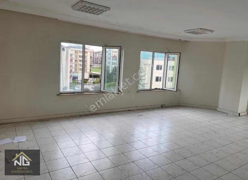 Tuzlada Merkezi Konumlu 1+0 Kiralık Ofis&büro - Görsel 7