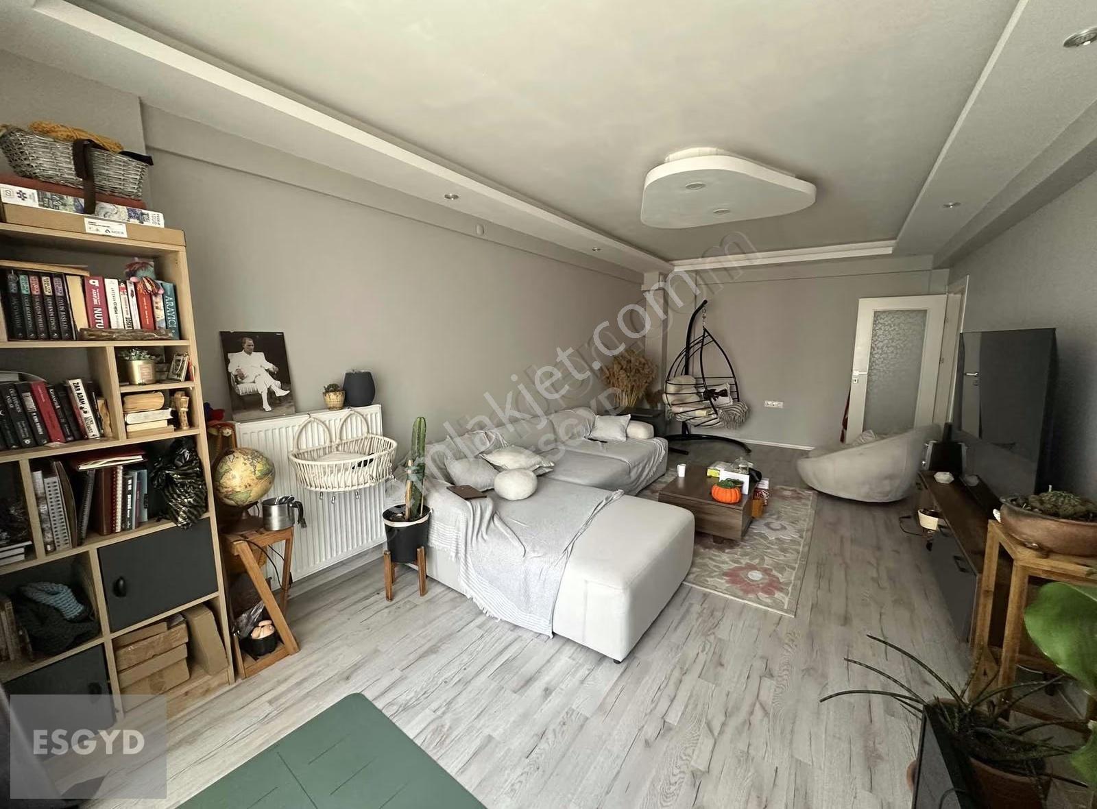 Esgyo'dan Çamlıca'da Geniş 3+1 Kiralık Daire - Görsel 24