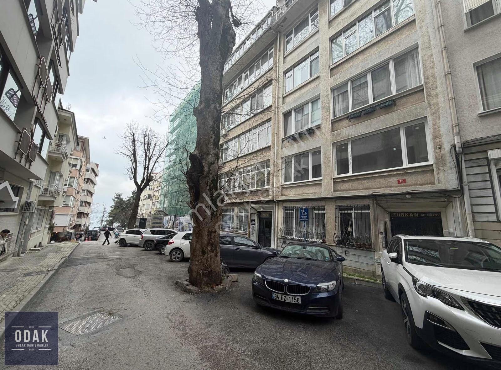 Odak Real Estate A Renovated Apartment With Firstclass Furniture - Görsel 22