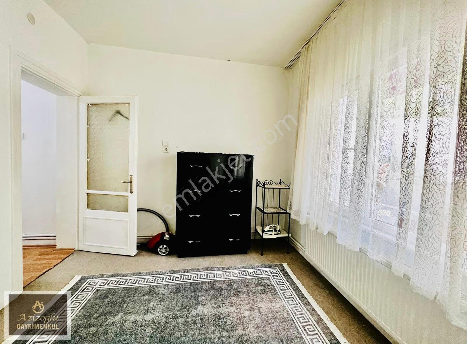 Azizoğlu Gayrimenkul`den 1+1 Eşyalı Kiralık Daire - Görsel 13