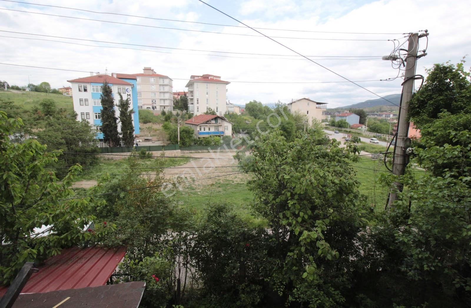 Safranbolu Barış Mah Kalender Fırın Yanında Kiralık 2+1 Daire - Görsel 27