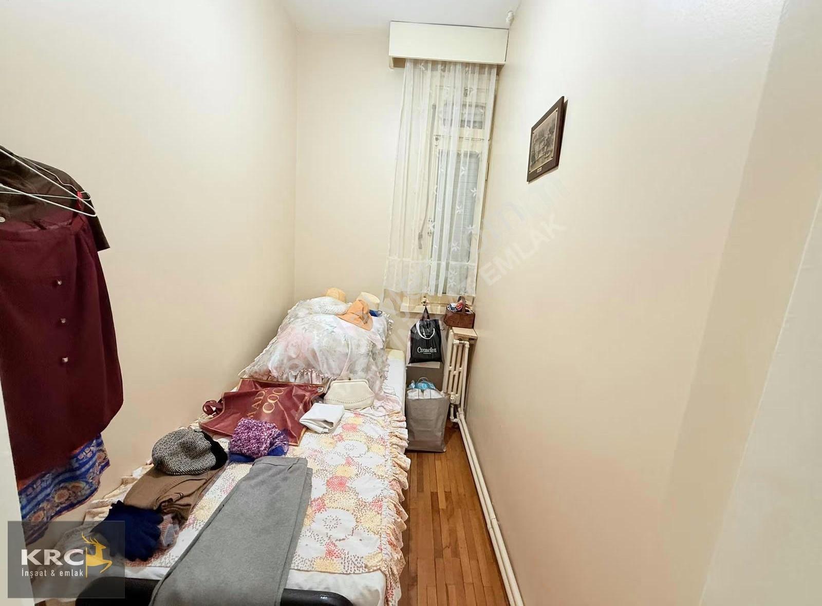 Şişli Silahşör Cadde Üzerinde Satılık 3+1 Daire 130 M2 - Görsel 18