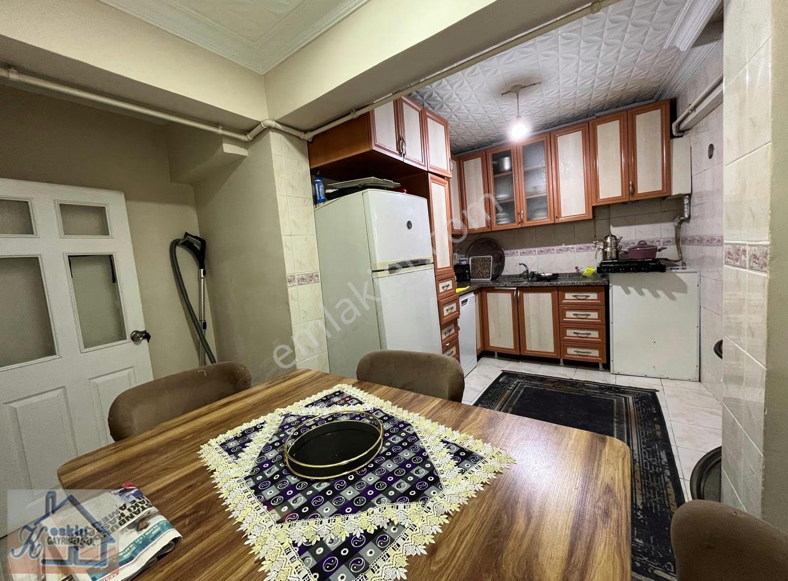 Eyüp Sakarya'da Satılık 2+1 Daire 95m² - Görsel 3