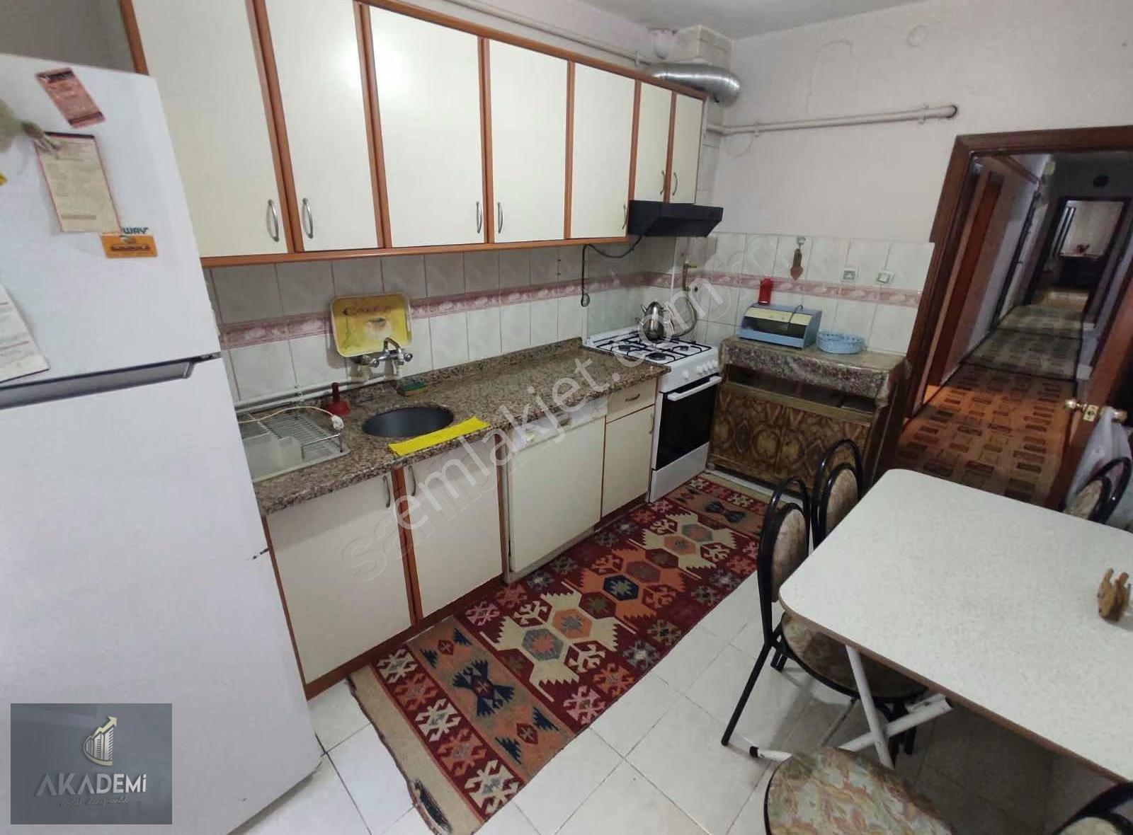 Akademi'den Aöf Yakını Eşyalı Abonelikleri Açık Kiralık 3+1 - Görsel 12