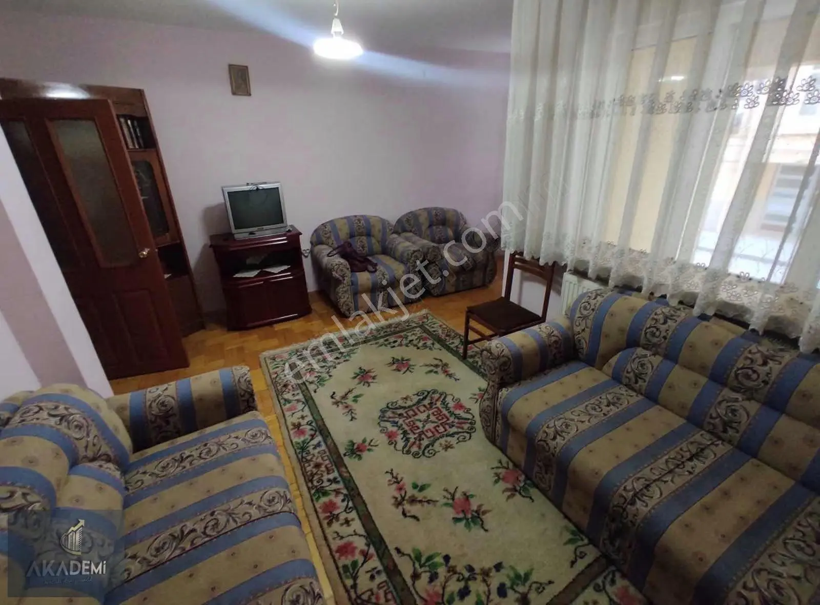 Akademi'den Aöf Yakını Eşyalı Abonelikleri Açık Kiralık 3+1
