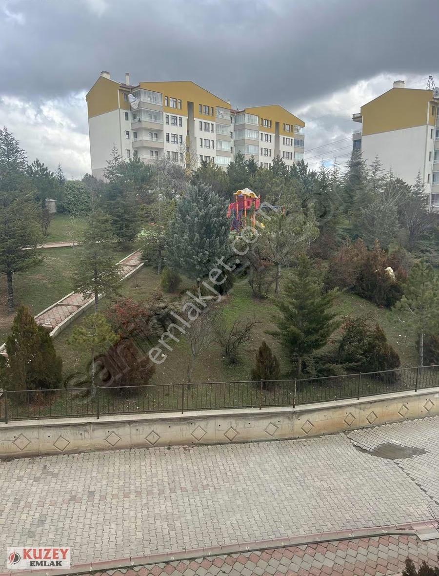 Kuzey Emlaktan İskanlı Ara Kat 3+1 Daire - Görsel 25