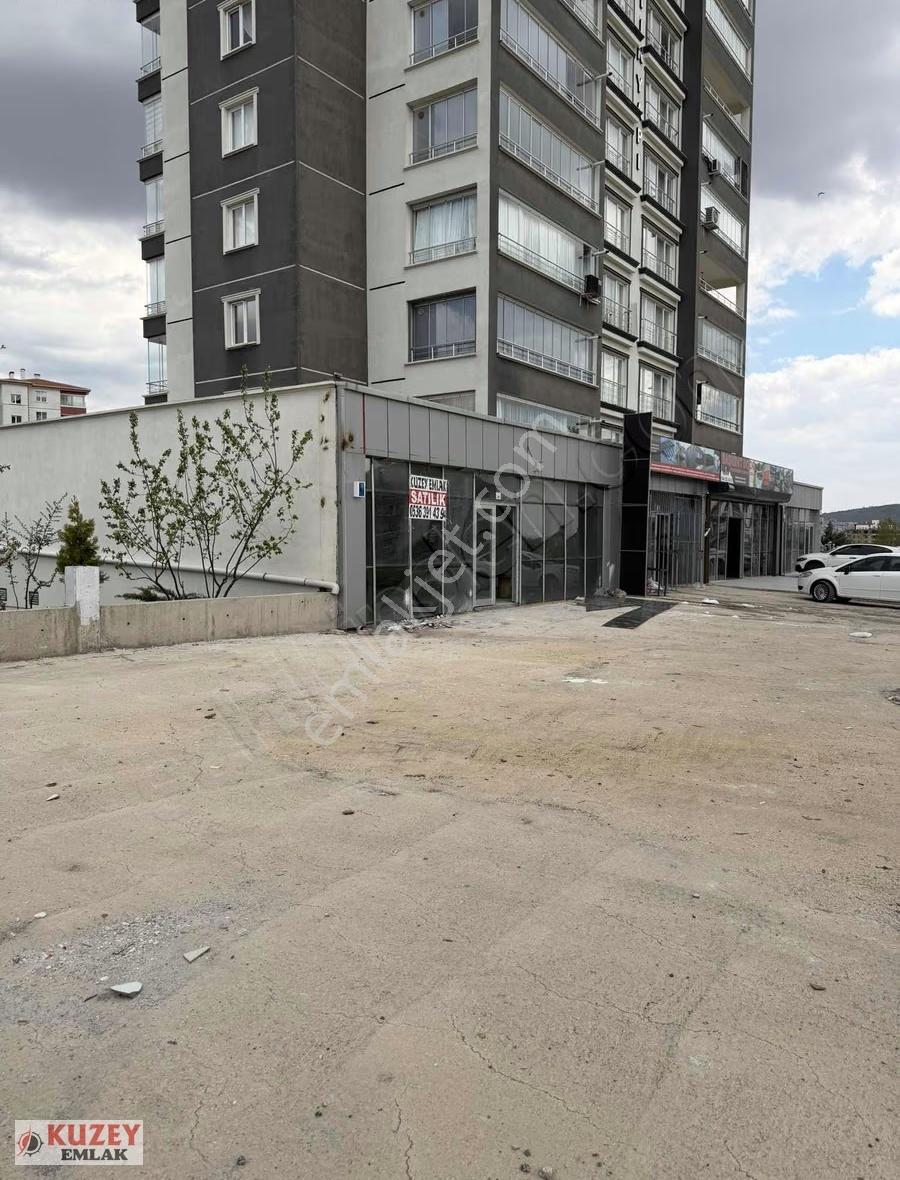 Kuzey Emlaktan 130 M2 Kiralık Dükkkan - Görsel 16