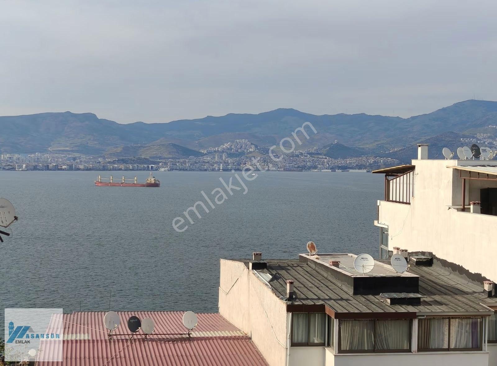 Asansör Emlak'tan Kiralık Eşyalı Doğalgazlı Deniz Manzaralı !