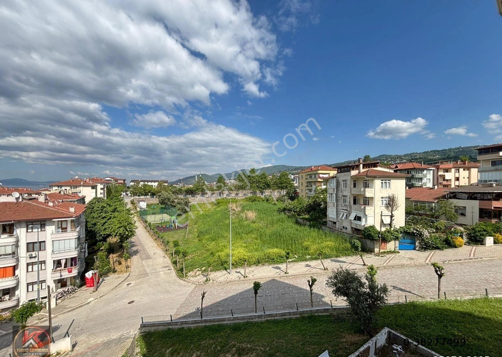 Kardeş Gayrimenkul'den Karamürsel Kayacık'ta Deniz Manzaralı Site İçi 3+1 Satılık Daire - Görsel 21