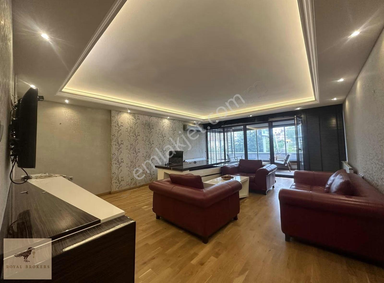 Turan Güneş Bulvarı Üzerinde Yapılı, Teraslı Kiralık Ofis - Görsel 11