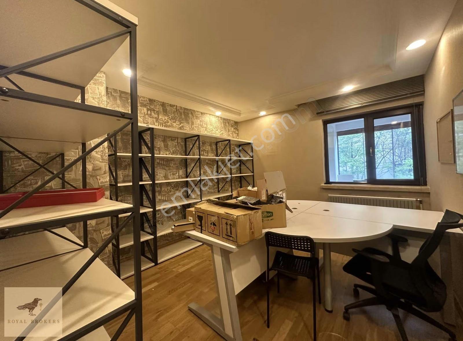Turan Güneş Bulvarı Üzerinde Yapılı, Teraslı Kiralık Ofis - Görsel 7