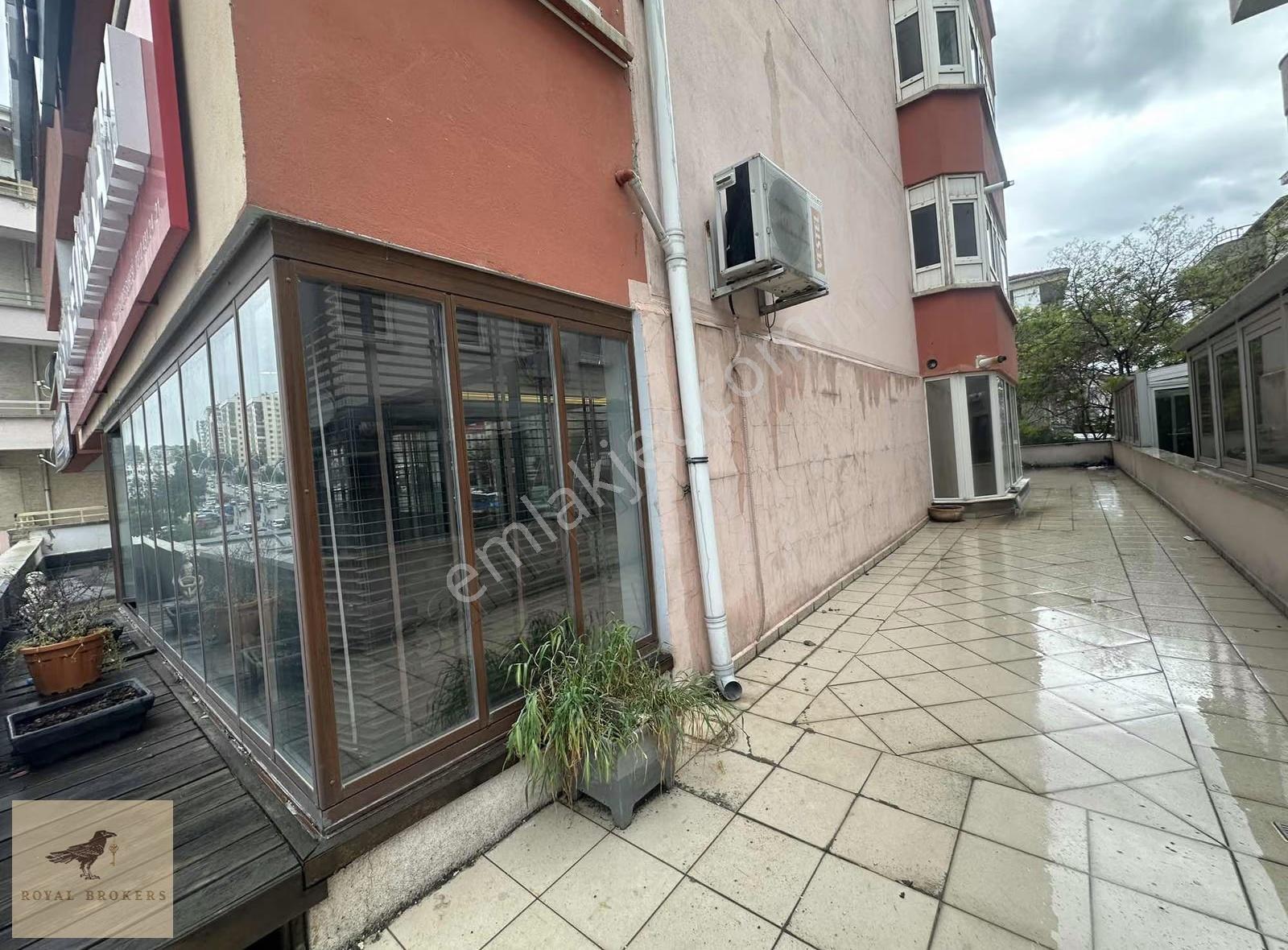 Turan Güneş Bulvarı Üzerinde Yapılı, Teraslı Kiralık Ofis - Görsel 12
