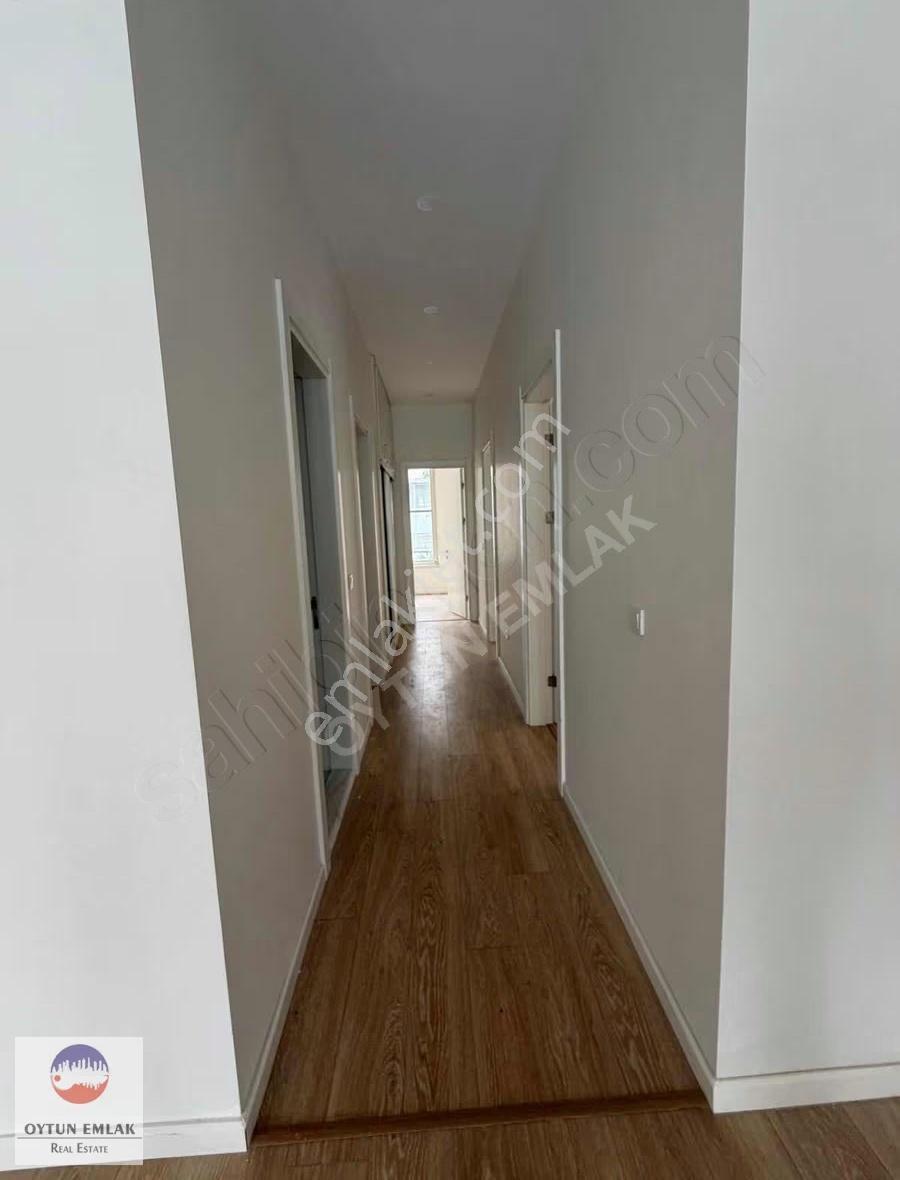 İstanbul Sarayları Satılık Havuzlu Bahçeli 4+1 Daire 290 M² - Görsel 2