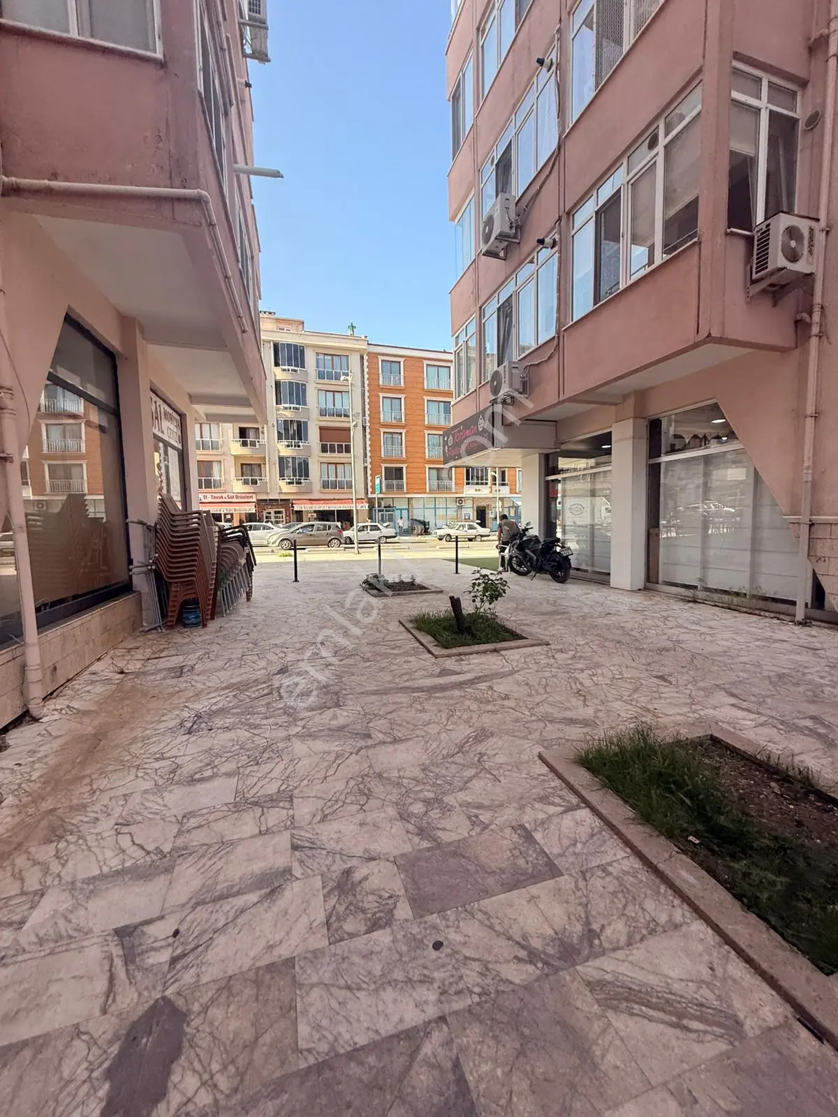 Muğla Muslihittin Mah. Kiralık 3+1 Asansörlü 145 M² Bakımlı - Görsel 3