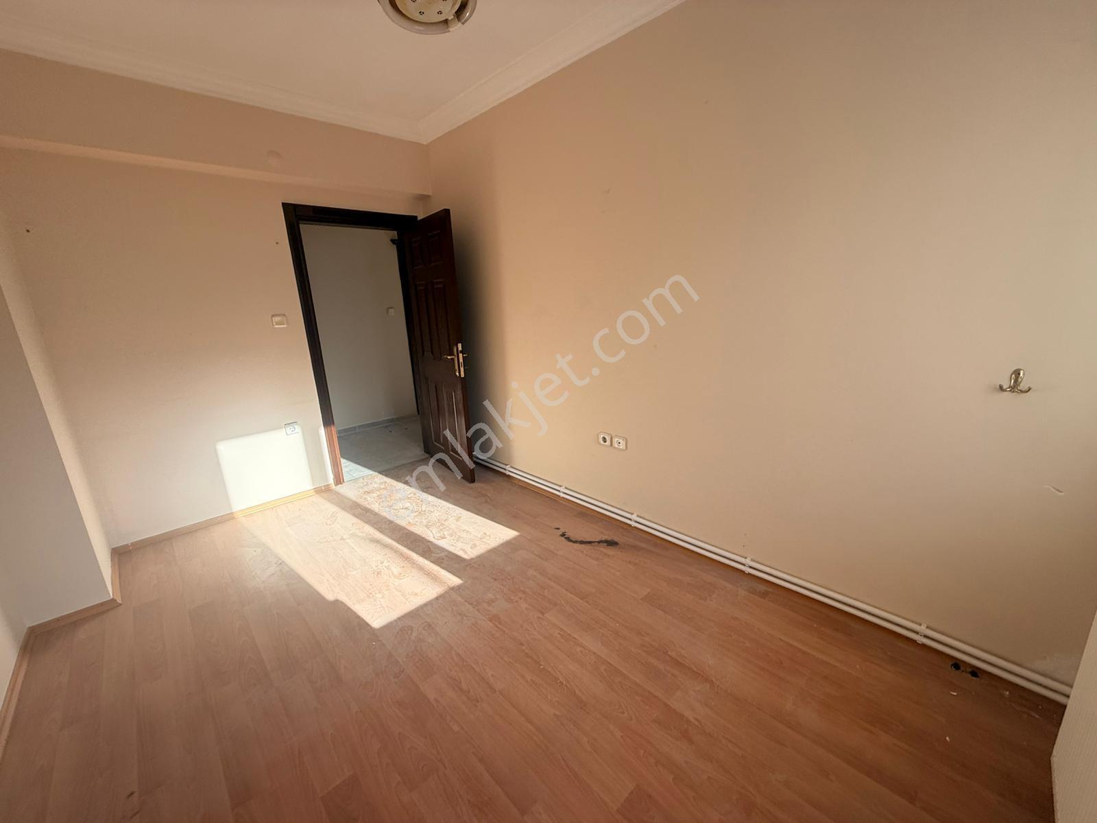 Muğla Muslihittin Mah. Kiralık 3+1 Asansörlü 145 M² Bakımlı - Görsel 10