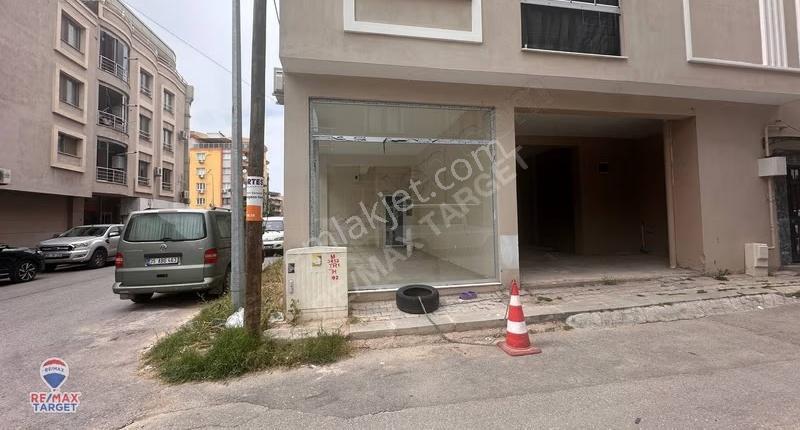 Bornova Yeşilovada İşlek Cadde Üzeri Satılık Köşe Dükkan - Görsel 12